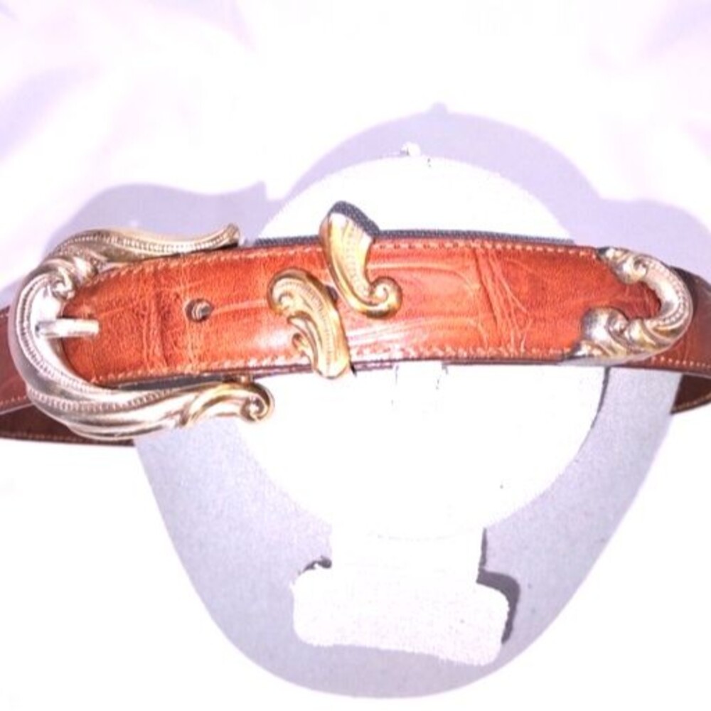 Vintage Brighton Gold Tone Buckle  Brown Leather‎ Belt 33" Long - Picture 2 of 5